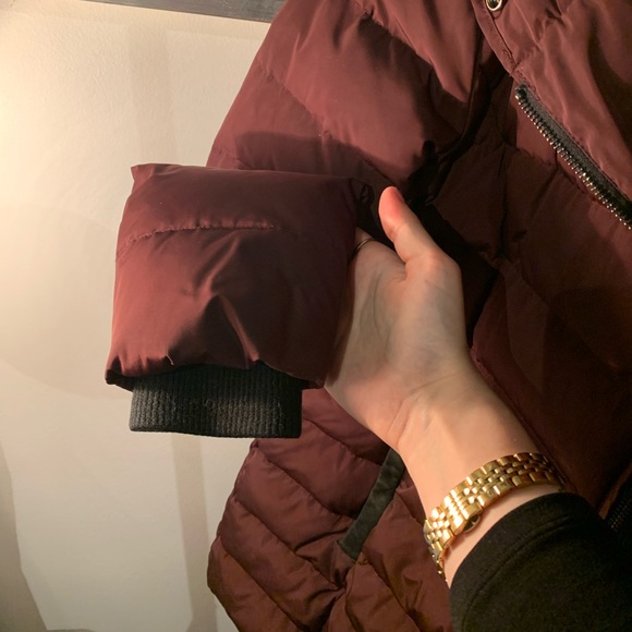 DANIER - Genuine leather Burgundy coat with Coyote Fur - Picture 2 of 12